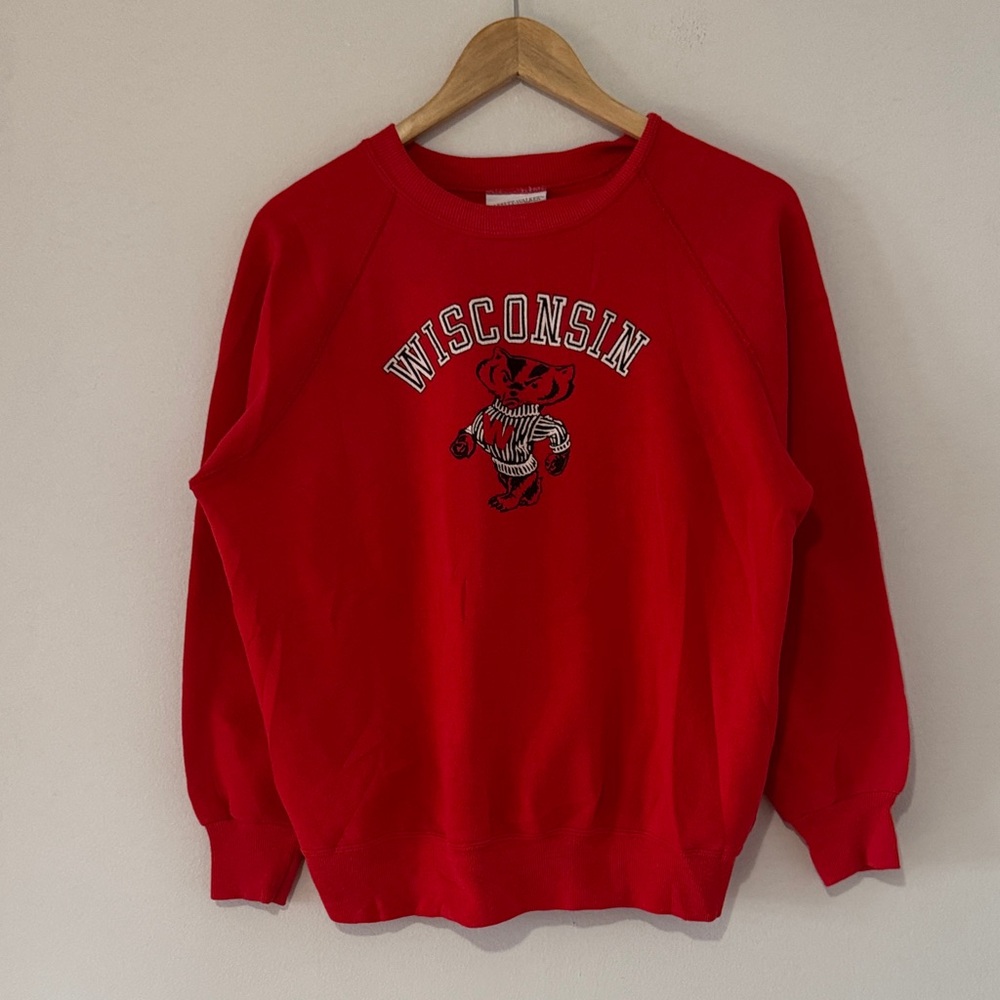 Vintage Wisconsin Badgers Crewneck / 90s / Medium / Bassett Walker